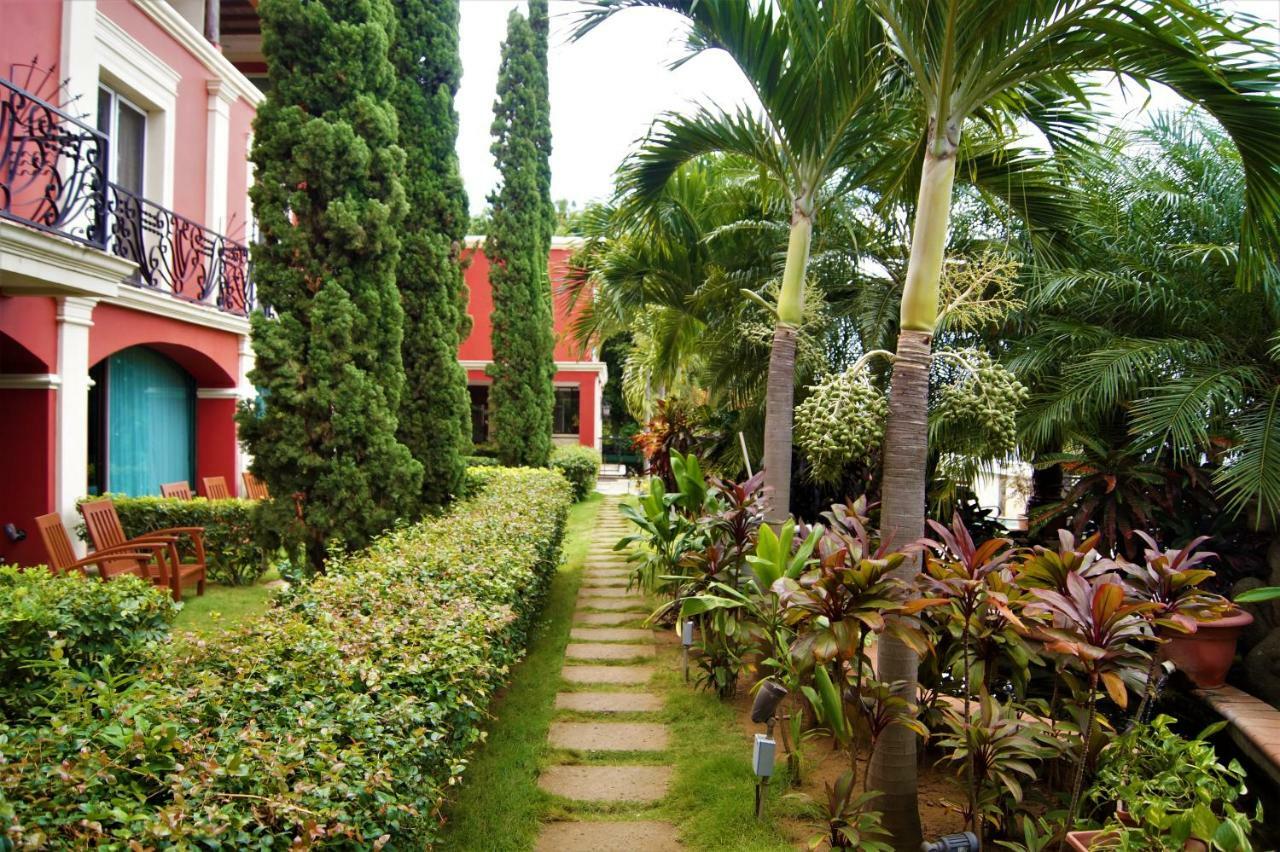 Altos De Fontana Hotel Managua Exterior photo